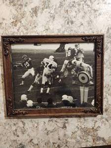 lot 145 image: Vintage Fran Tarkenton Black and White Photograph