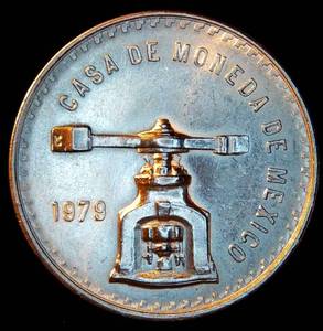 lot 4 image: Lightly Circulated 1979 Libertad Onza, 1.08oz .925 Silver (1oz .999)