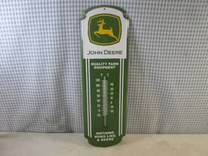 lot 11 image: (EC1) Metal John Deere Thermometer ...