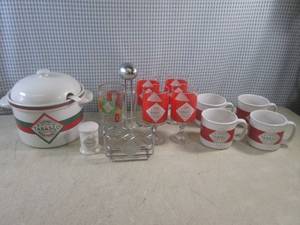 lot 19 image: (A-1) Tobasco Collectables Cups Gla...