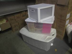 lot 81 image: (BR1) 2 Totes with Lids and 1-Drawe...