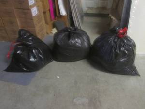 lot 82 image: (EW6) 3 Bags of Assorted Clothes Et...
