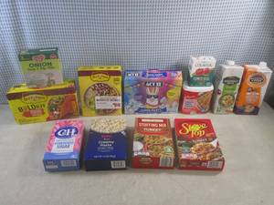lot 83 image: (EC2) Assorted Boxed Goods Past Dat...