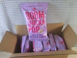 lot 150 image: (B-4) 6 Bags of Boom Chicka Pop Swe...