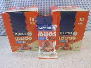 lot 163 image: (B-1) 20 of Planters Nut Duos 2 Box...