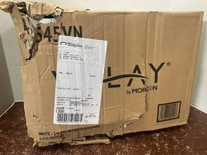 lot 63 image: White Napkins