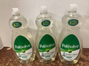 lot 79 image: Palmolive Pure & Clean