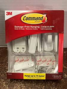 lot 85 image: 3M Command Variety Pack