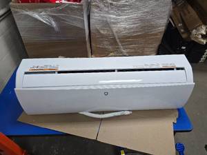 lot 172 image: Indoor Unit for a Garvee Mini Split Air ConditioningHeating System