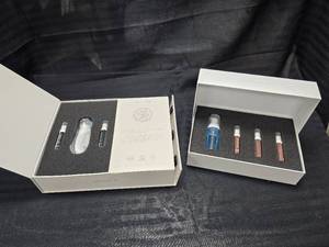 lot 199 image: Juvinesse Electro Stimulation Facial Rejuvenation Kit with Refill Kit