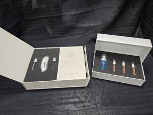 lot 200 image: Juvinesse Electro Stimulation Facial Rejuvenation Kit with Refill Kit