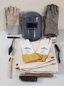 lot 107 image: Assorted Welding Accessories