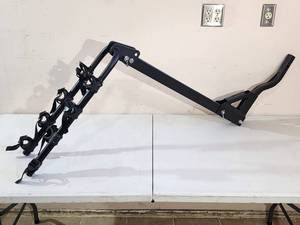 lot 184 image: Ironton Hitch Mount 4-Bike Rack