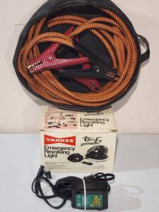 lot 138 image: (3) Automotive Accessories