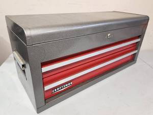 lot 207 image: Craftsman Toolbox