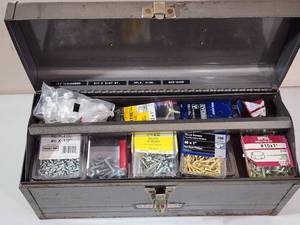 lot 176 image: Metal Toolbox with Contents