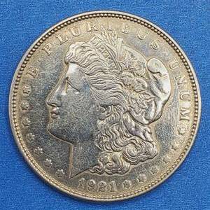 lot 80 image: 1921 Morgan Silver Dollar