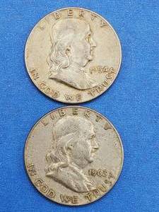 lot 88 image: 2 Franklin Half Dollars--90% Silver