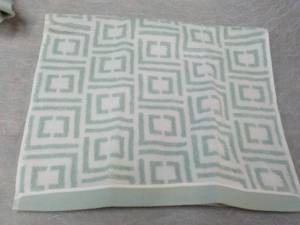 lot 6 image: Liz Claiborne Signature Plush Jacqu...