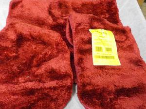 lot 36 image: 3 pc Chili Red Rug Set...