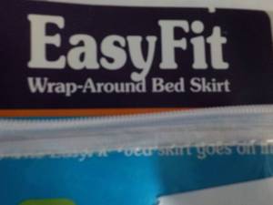 lot 71 image: Easy Fit Wrap Around Bed Skirt size...