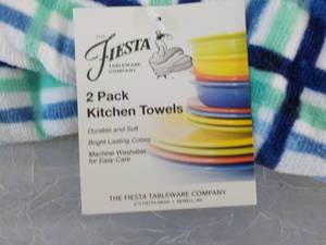 lot 72 image: Fiesta 2 pack Kitchen Towels...