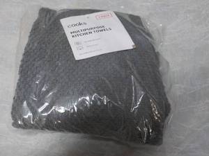 lot 74 image: Cooks 2 pc Kitchen Towel Set...