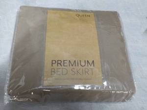 lot 81 image: Premium Brown Queen Size Bedskirt...