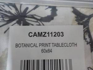 lot 92 image: Botanical Print TableCloth 60 x 84...