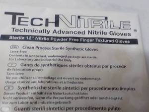 lot 152 image: 22 pair Tech Nitrile Gloves...