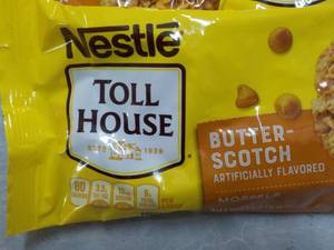 lot 210 image: 5 Bags Butterscotch Morsels...