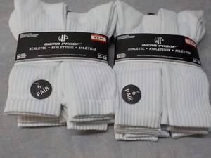 lot 222 image: 12 pair Wear Proof White Athletic S...