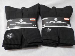 lot 231 image: 12 pair Wear Proof Black Athletic S...