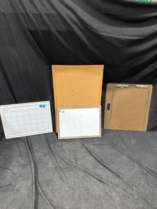lot 0932 image: Office Board & Clipboard Lot