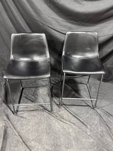 lot 0933 image: Black Bar Stools (Pair)