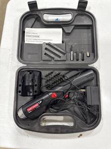 lot 0935 image: Craftsman 3.6V Cordless Screwdriver Kit