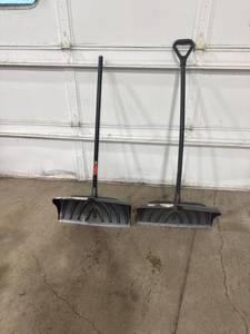 lot 0999 image: Pair of Snow Shovels