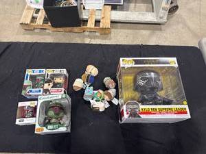 lot 1006 image: Star Wars Funko & Tsum Tsum Lot