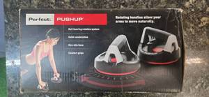 lot 127 image: A pair of Perfect Push-up (NEW)