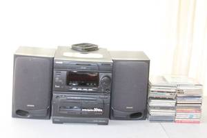 lot 15 image: Aiwa NSX-3550 Stereo System with Speakers and Collection of CDs