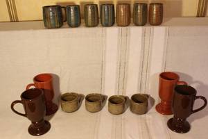 lot 110 image: Assorted Set of 10 Vintage Stoneware and Ceramic Mugs