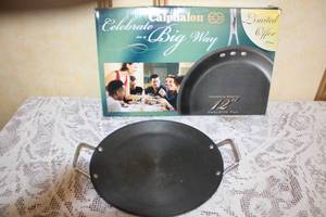 lot 123 image: Calphalon Limited Offer 12 Inch Omelette Pan Set