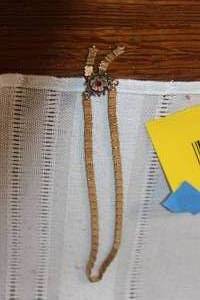 Vintage Gold Tone Ladies Wristwatch with Expansion Band