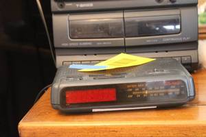 lot 173 image: Craig Digital AMFM Clock Radio with Alarm