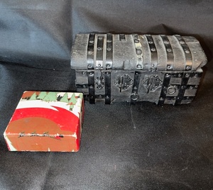 lot 356 image: Collection of Vintage Stamps in Decorative Boxes