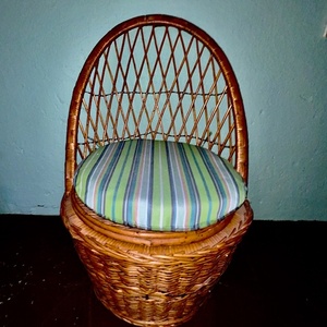 lot 288 image: Wicker Chair with Storage and Striped Cushion