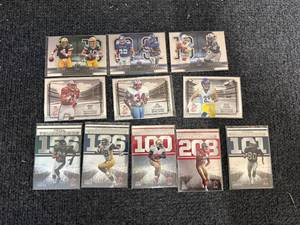 lot 4 image: 10 Nfl Football Cards