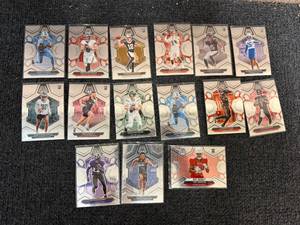13 Mosaic Football Cards - Rookies