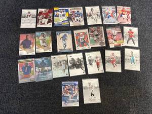 lot 31 image: 23 Nfl Football Cards