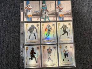 lot 53 image: Page Of 18 Nfl Football Cards